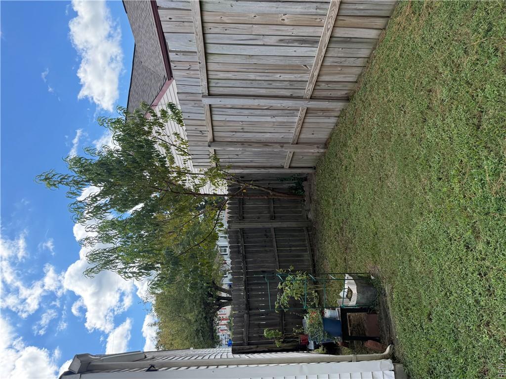 55 Bolling Rd Property Photo 13