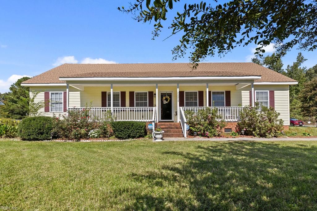 26059 Glyndon St Property Photo 35