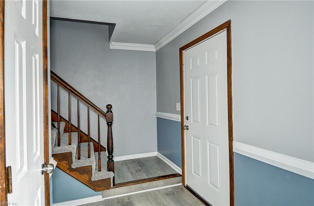 300 San Roman Dr Property Photo 11