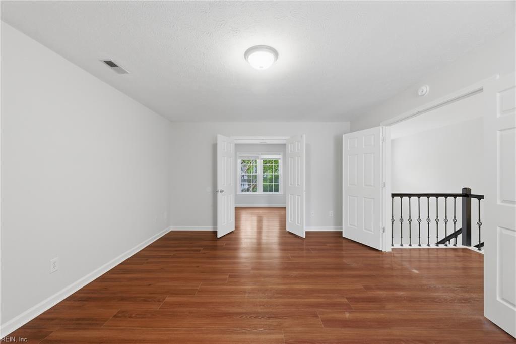 821 Lancaster Ln Property Photo 14