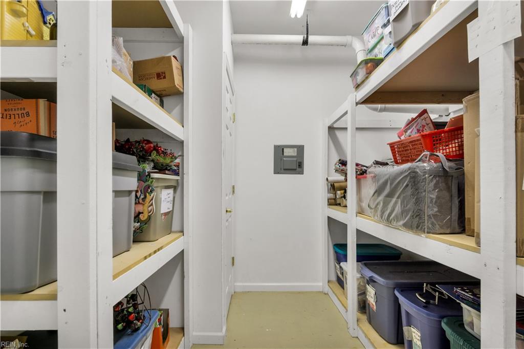4315 Sprucemont Property Photo 33
