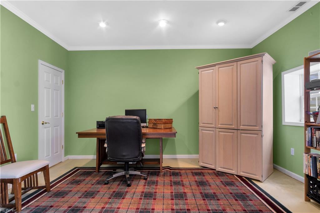 4315 Sprucemont Property Photo 39