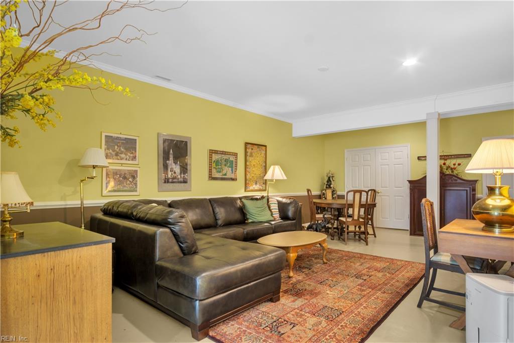 4315 Sprucemont Property Photo 40