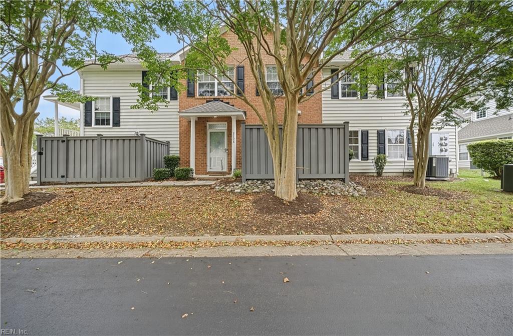 2108 Portofino Ct Property Photo 5