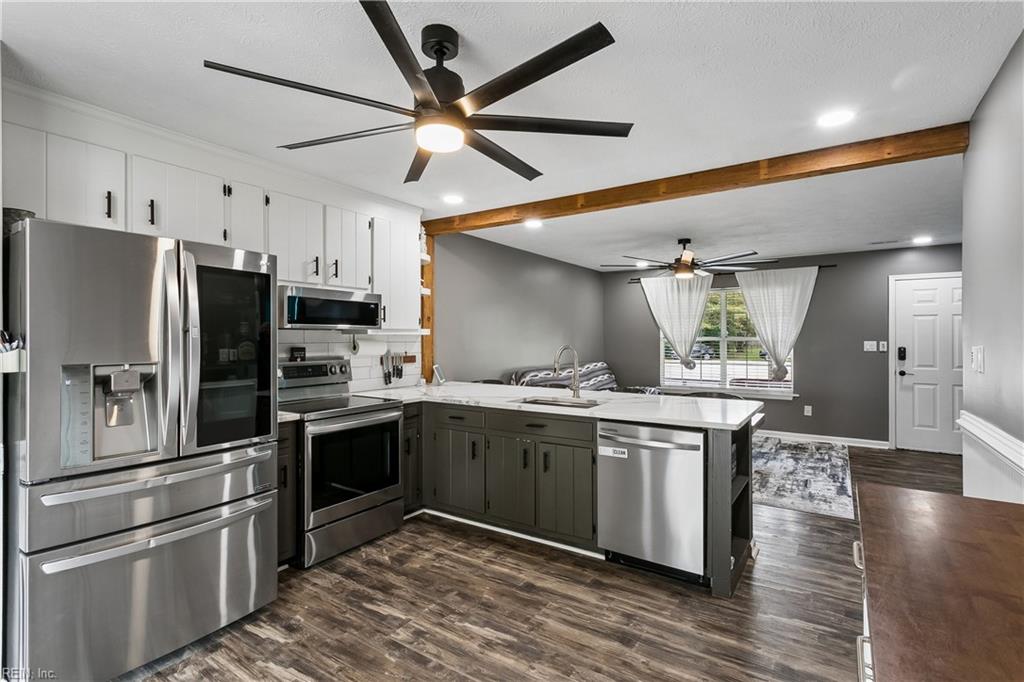 6824 Michael Ln Property Photo 14