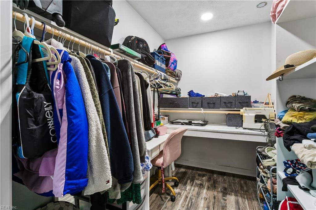 6824 Michael Ln Property Photo 29