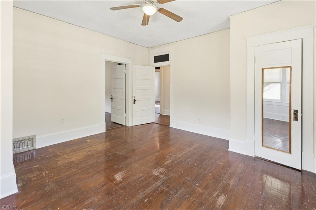 210 S Main St Property Photo 31