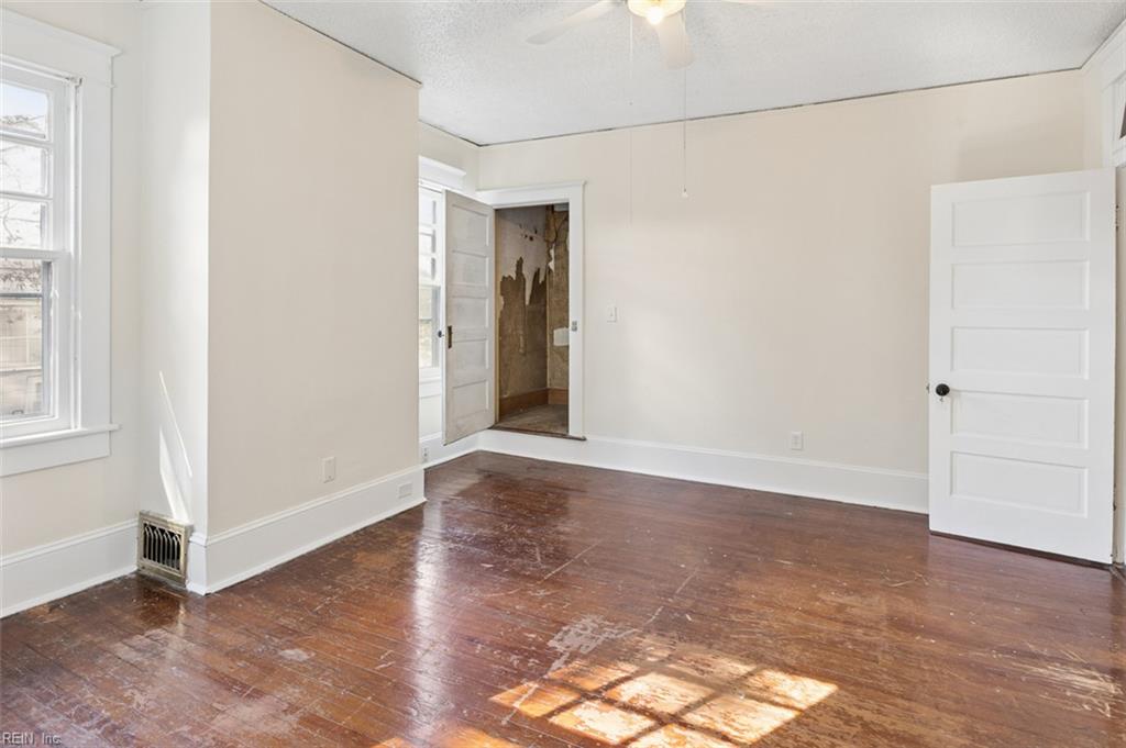 210 S Main St Property Photo 40