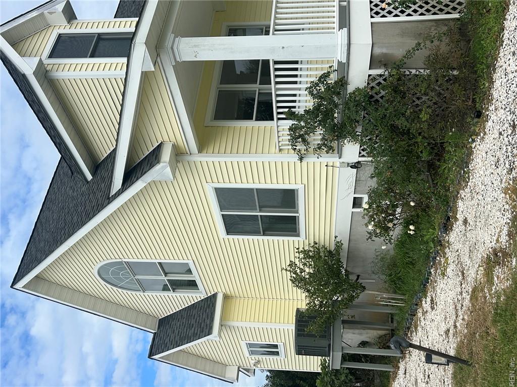 31064 Harbor Ln Property Photo 2