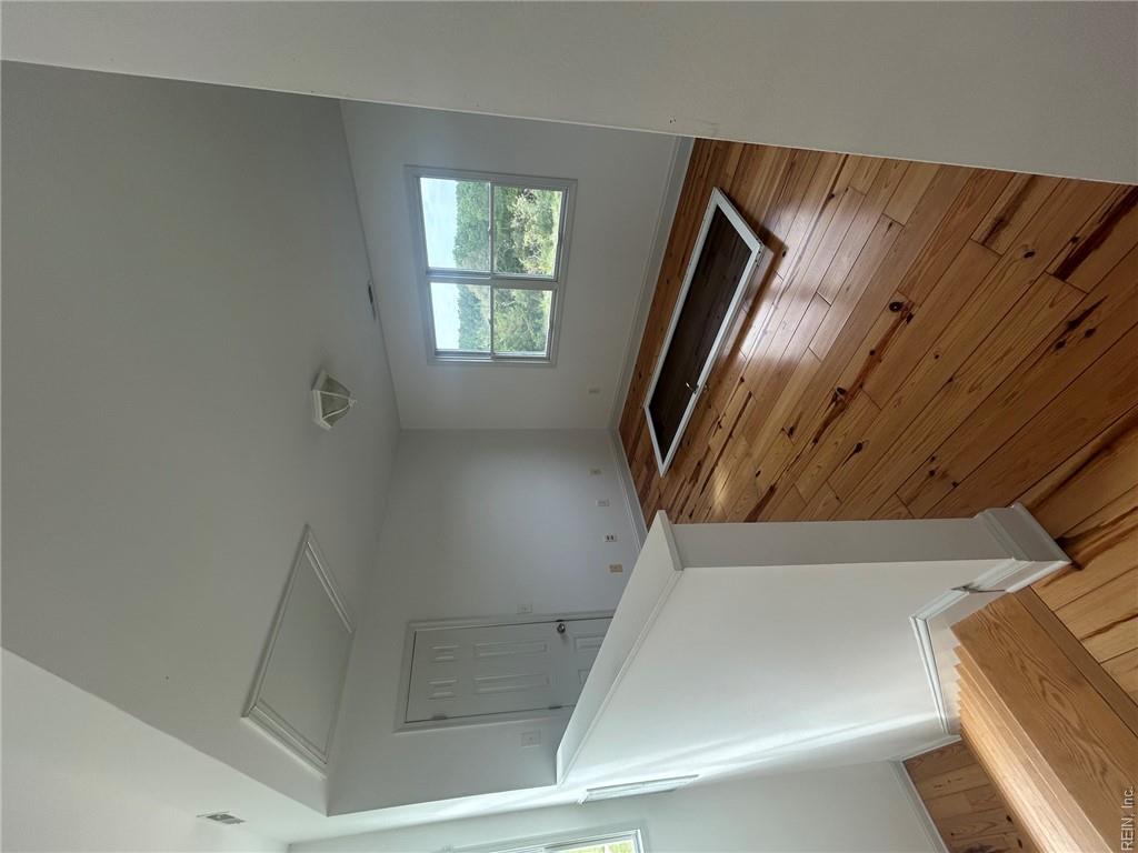 31064 Harbor Ln Property Photo 14
