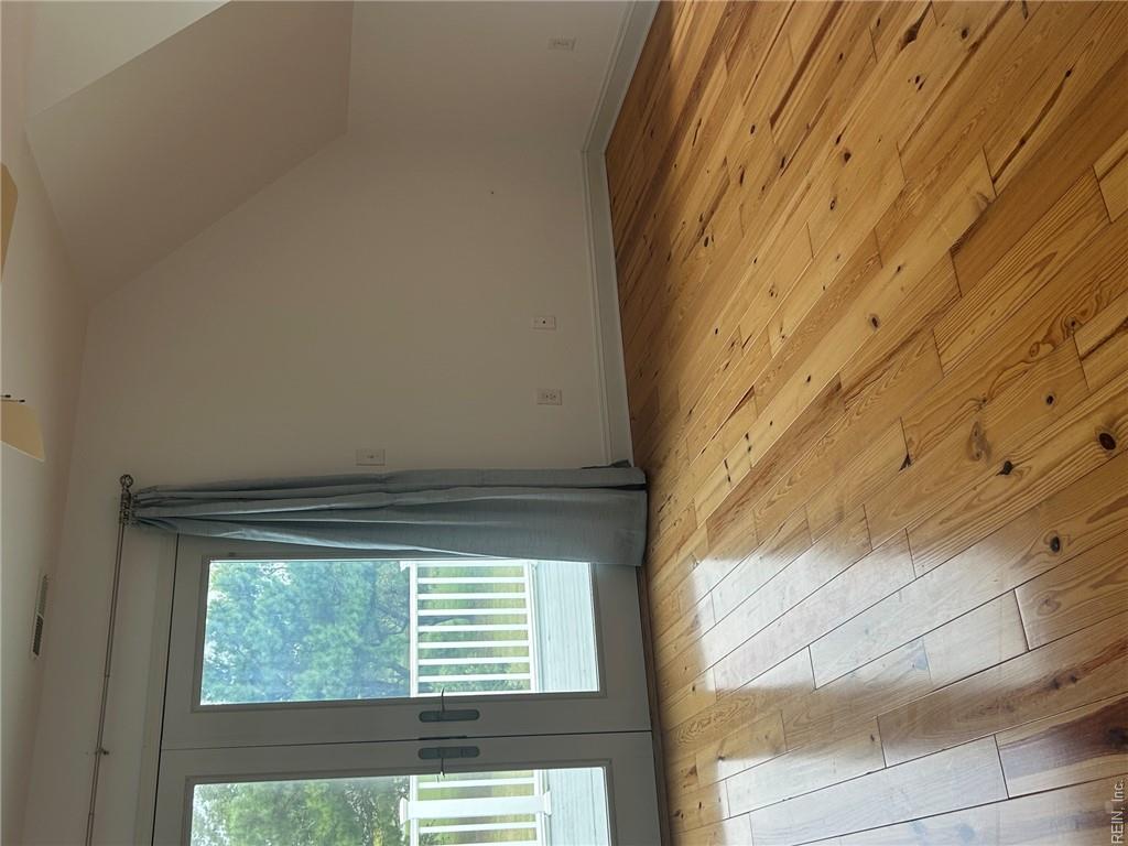 31064 Harbor Ln Property Photo 15