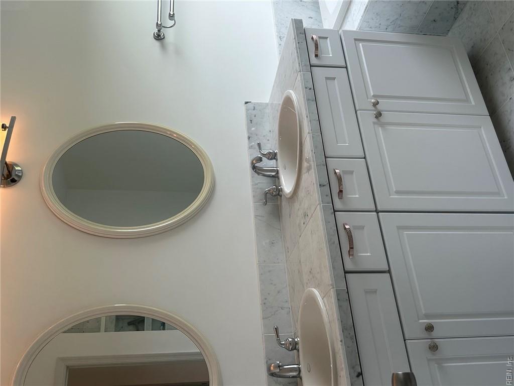31064 Harbor Ln Property Photo 17