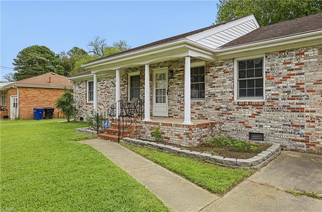 4821 Orleans Dr Property Photo 5