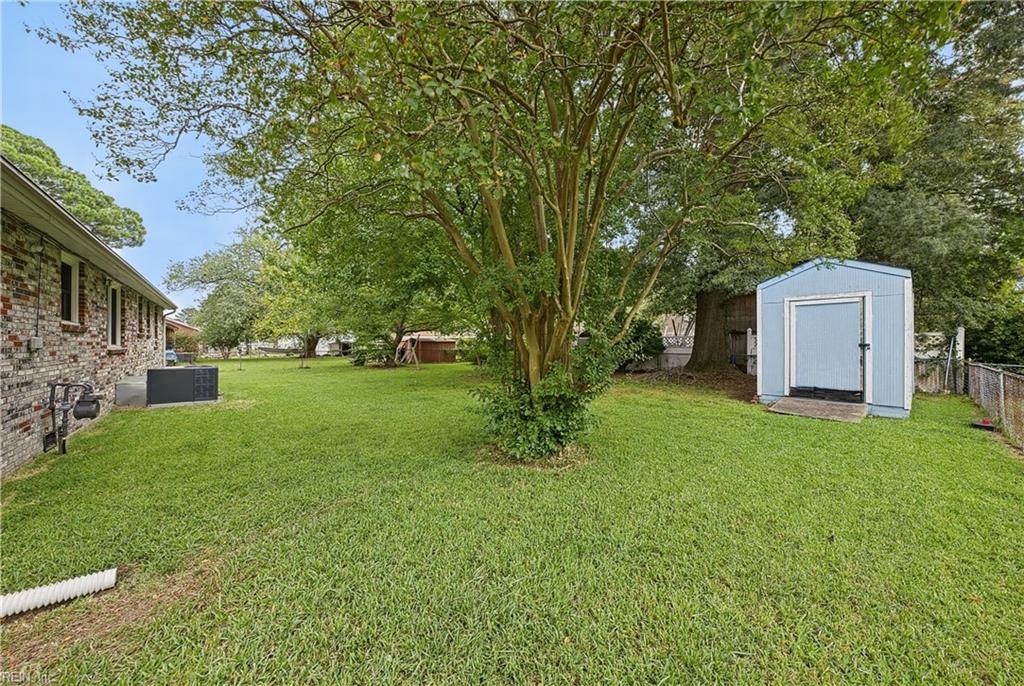 4821 Orleans Dr Property Photo 26