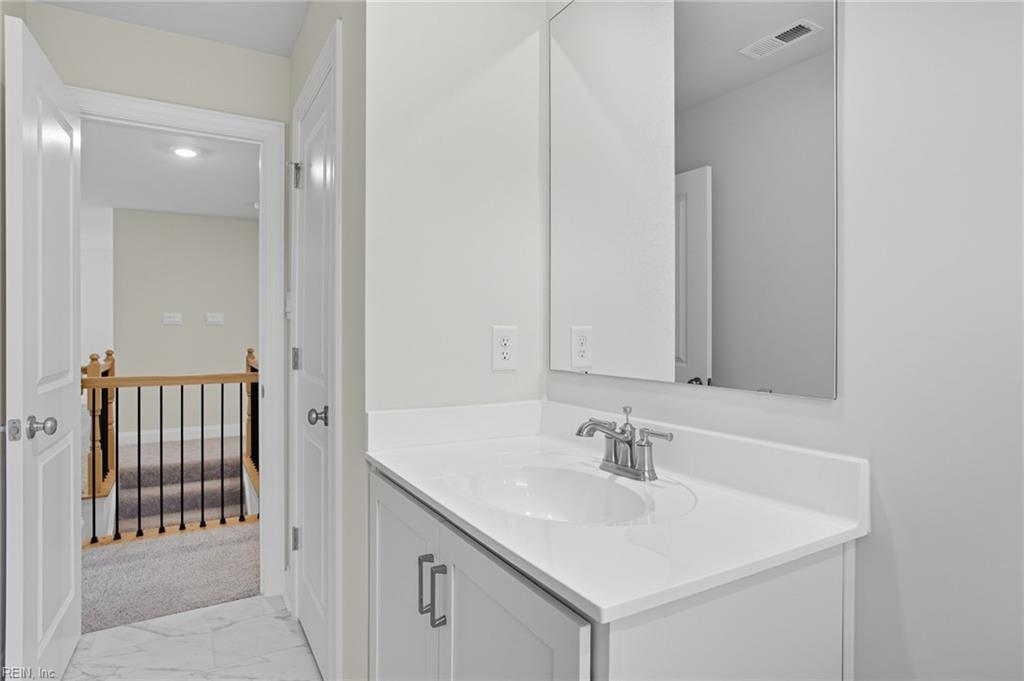 113 Michigan Ave Property Photo 13