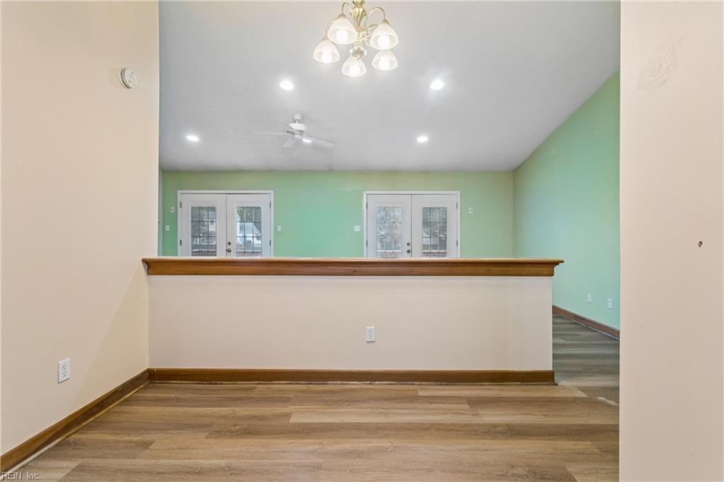 12 Waterview Pt Property Photo 9