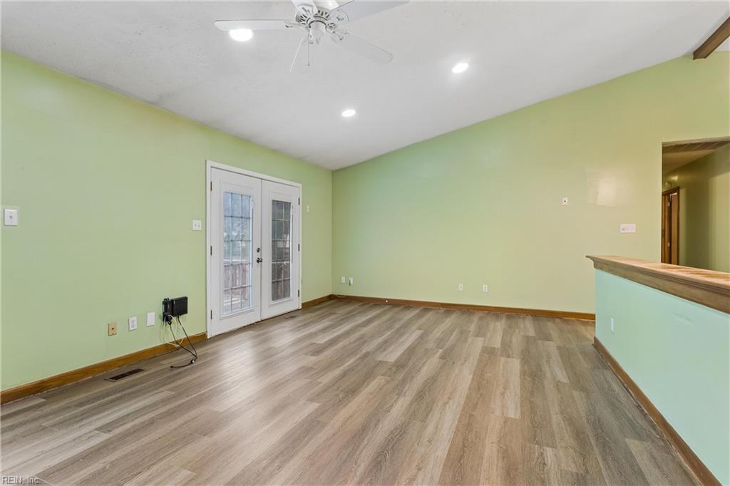 12 Waterview Pt Property Photo 18