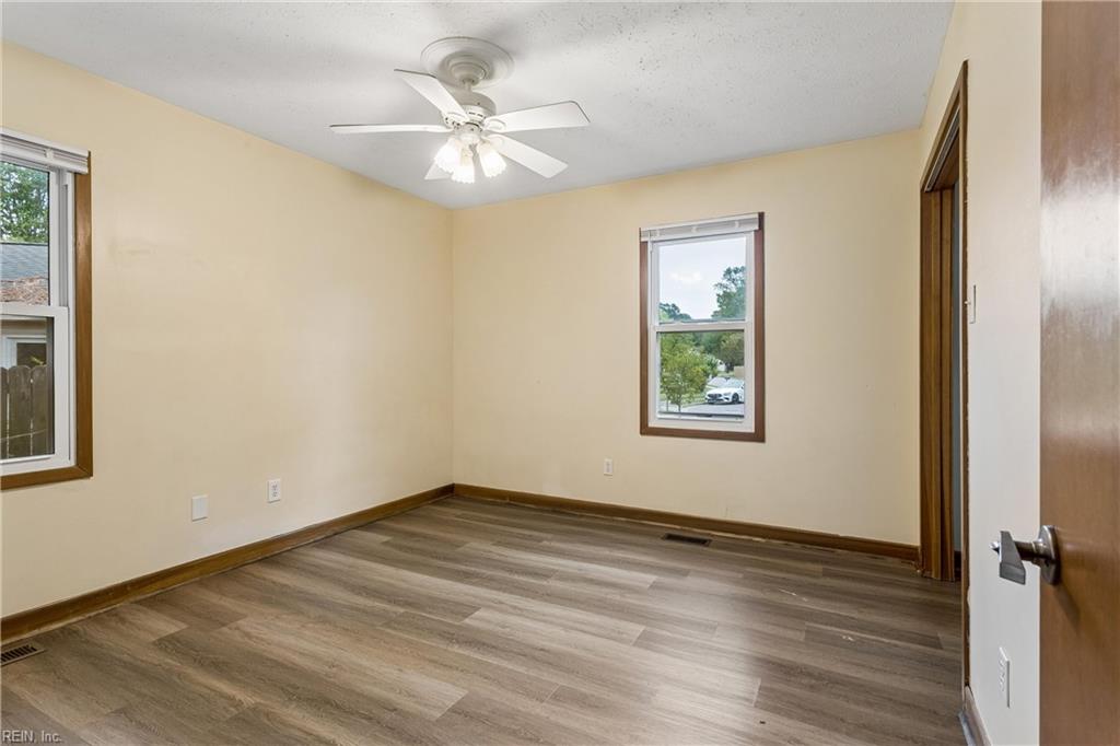 12 Waterview Pt Property Photo 23