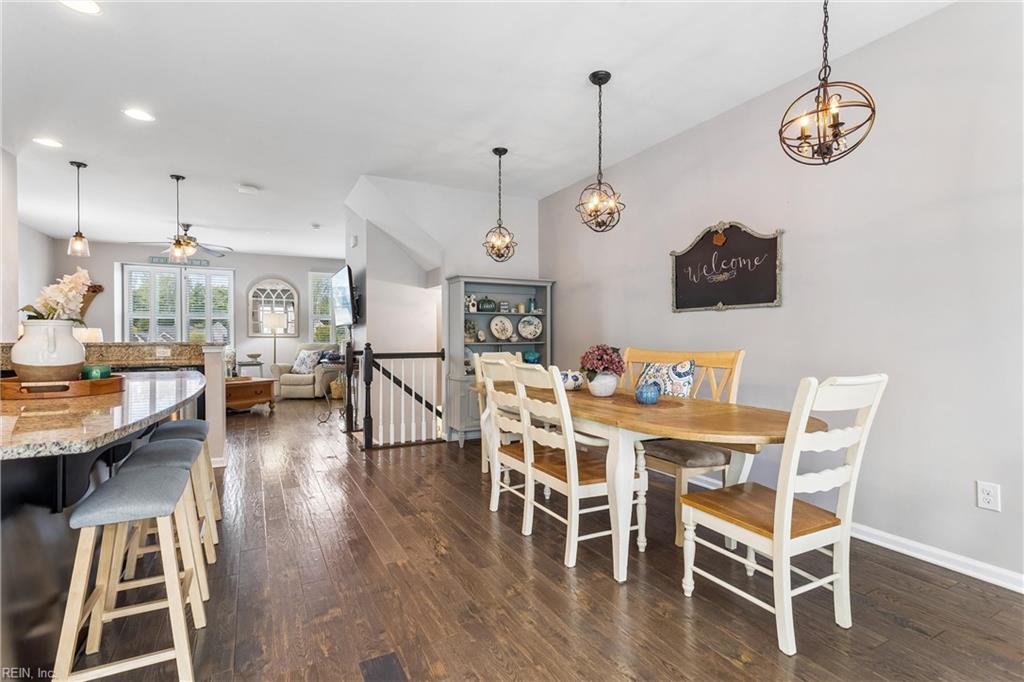 7523 Tealight Way Property Photo 10