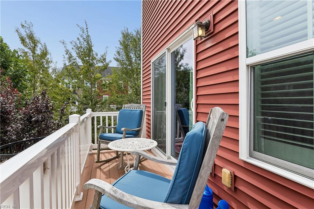 7523 Tealight Way Property Photo 21