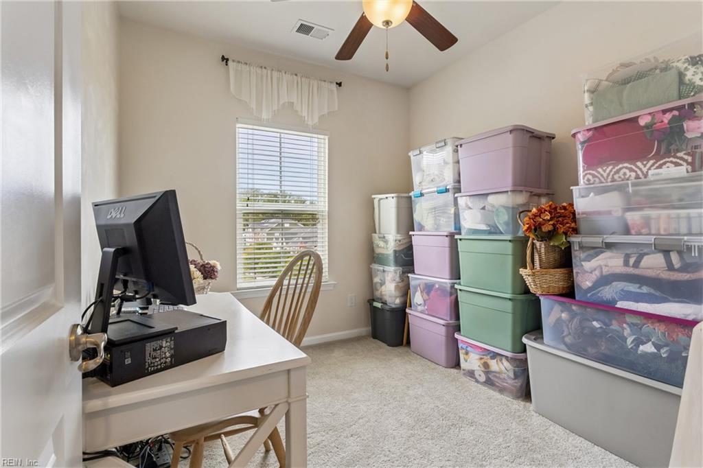 7523 Tealight Way Property Photo 25