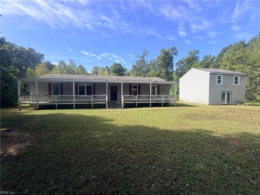 162 Cobbs Ln Property Photo 2