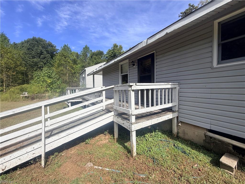 162 Cobbs Ln Property Photo 8