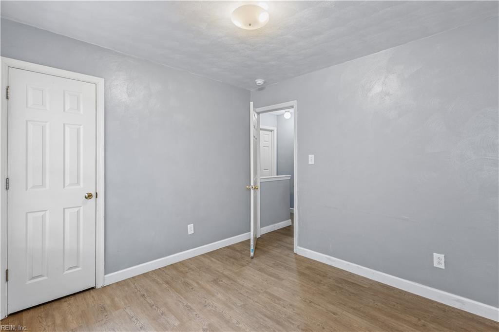 320 Frizzell Ave Property Photo 18