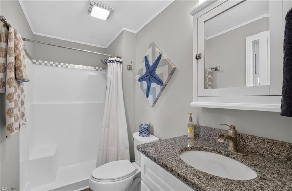 1098 Clear Springs Ln Property Photo 22