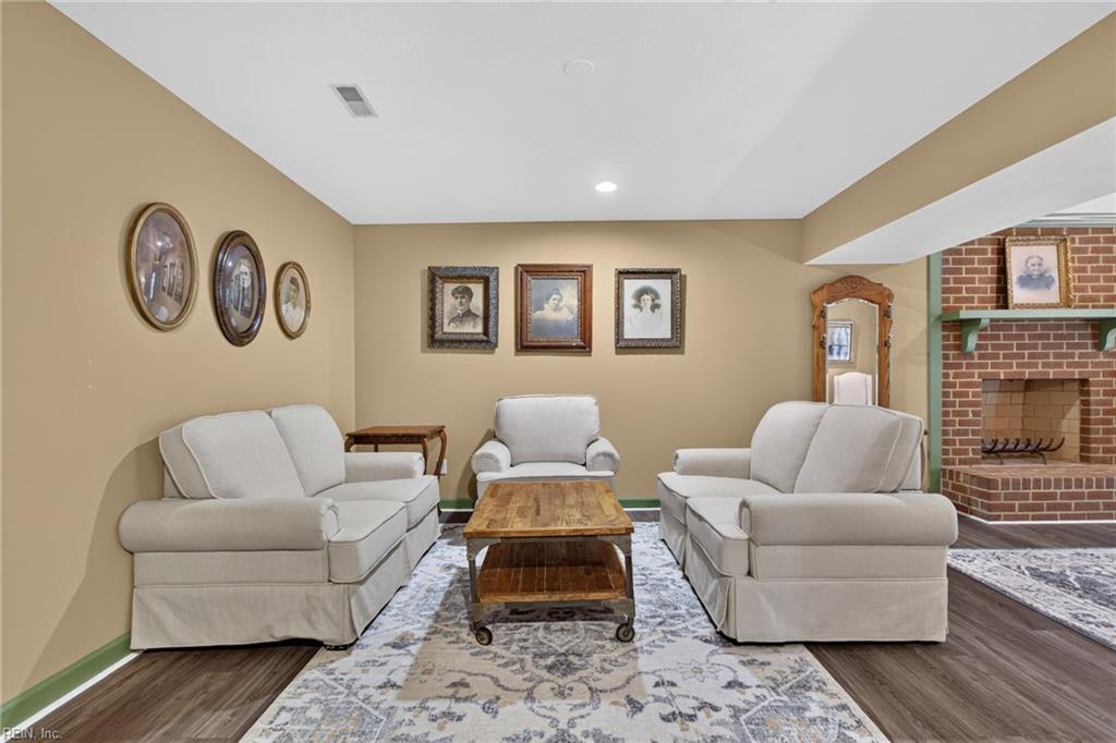 618 Counselors Way Property Photo 19
