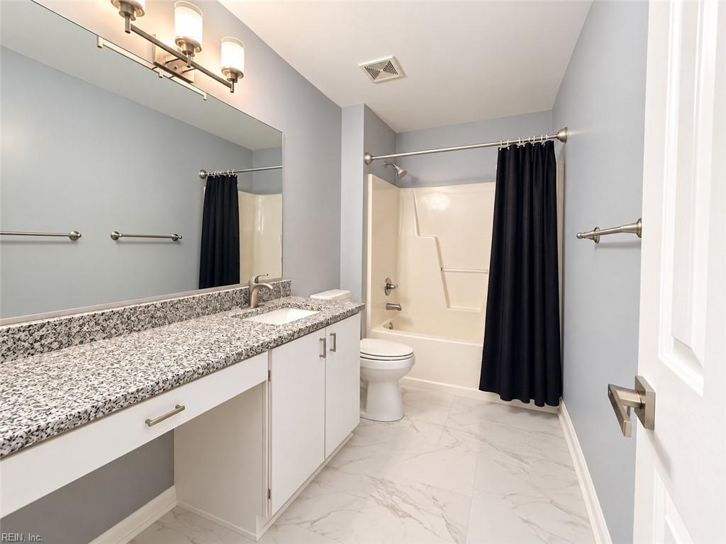 708 Sail Fish Quay Property Photo 11