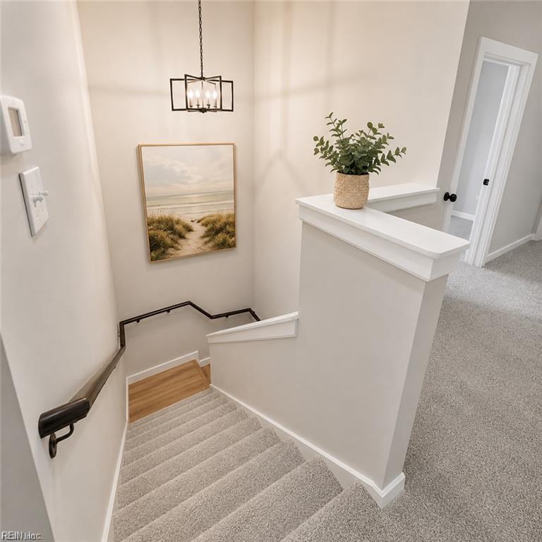 840 W 49th St Property Photo 8