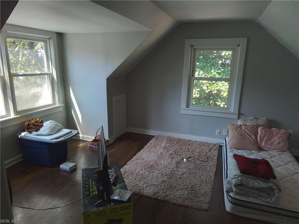 2801 Sewells Point Rd Property Photo 10