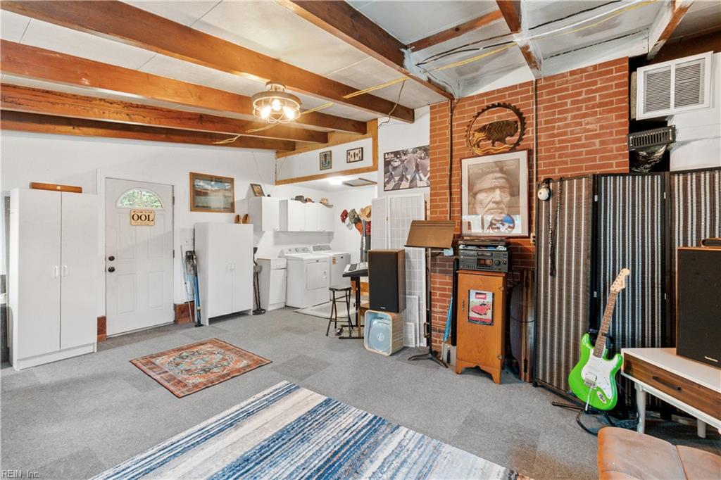 1308 Woodhurst Dr Property Photo 27