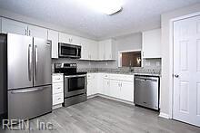 2149 Pier Point Pl Property Photo 4