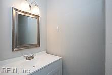 2149 Pier Point Pl Property Photo 14