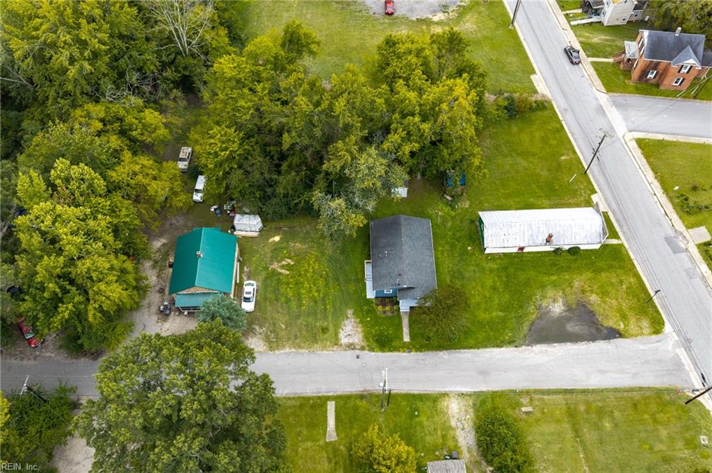 212 Turner St Property Photo 19