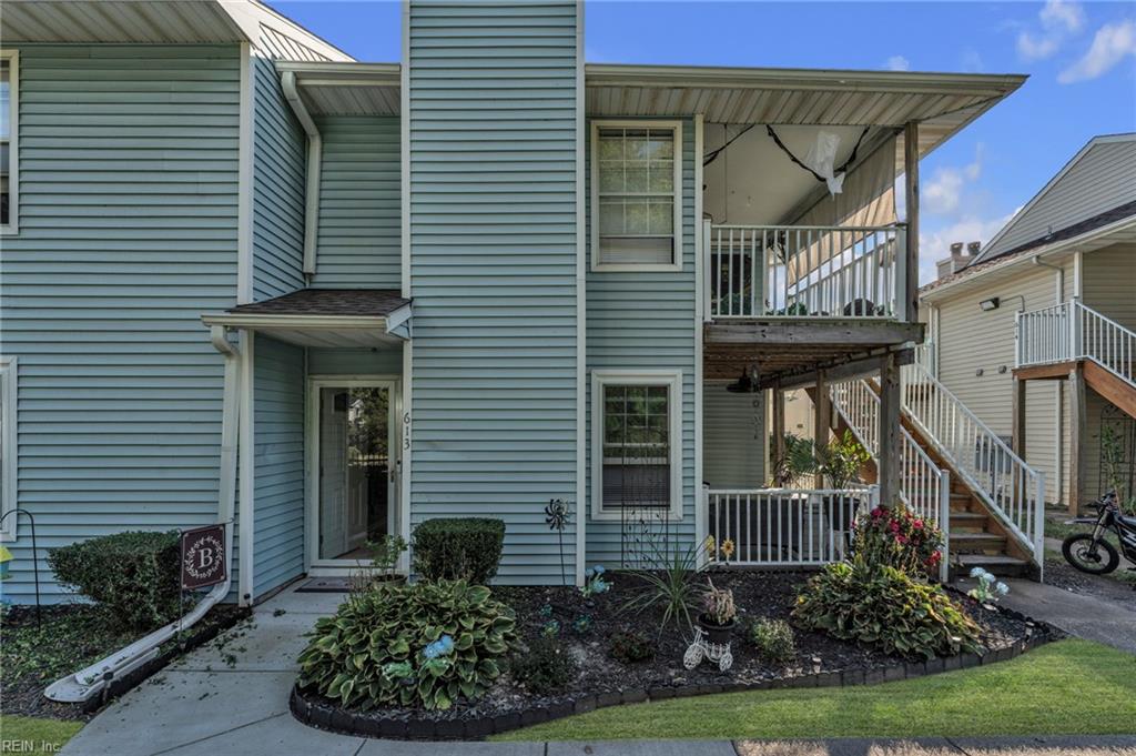 613 Crows Nest Ct Property Photo 3