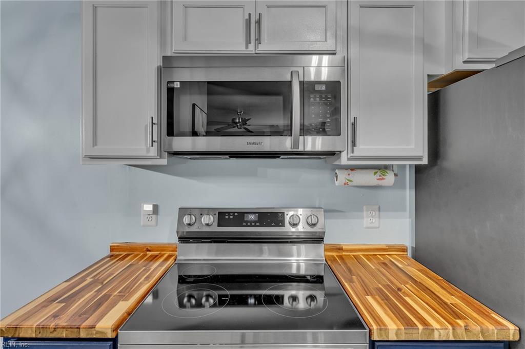 613 Crows Nest Ct Property Photo 18
