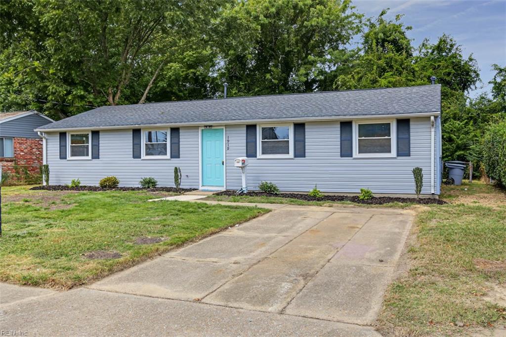 1919 Demetro Dr Property Photo 3