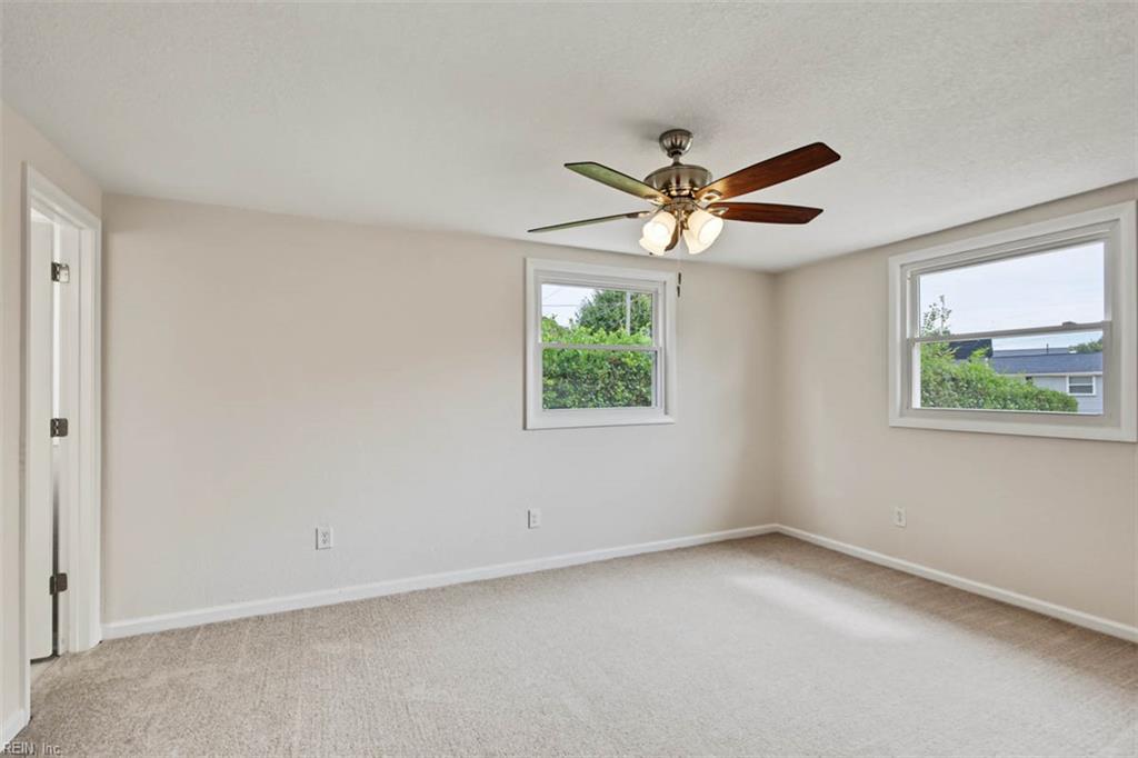1919 Demetro Dr Property Photo 19