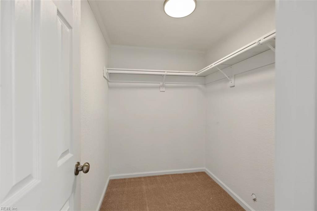 1919 Demetro Dr Property Photo 23
