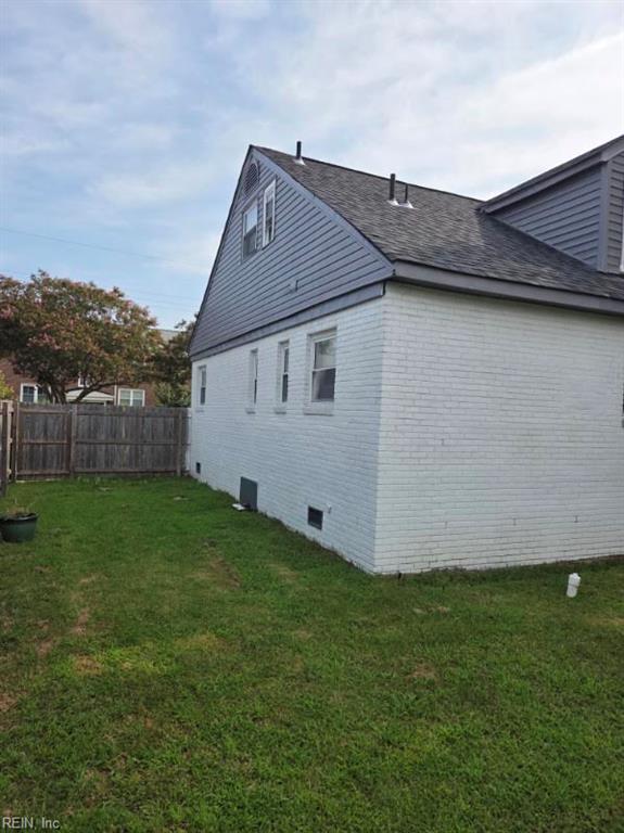 131 Forsythe St Property Photo 3