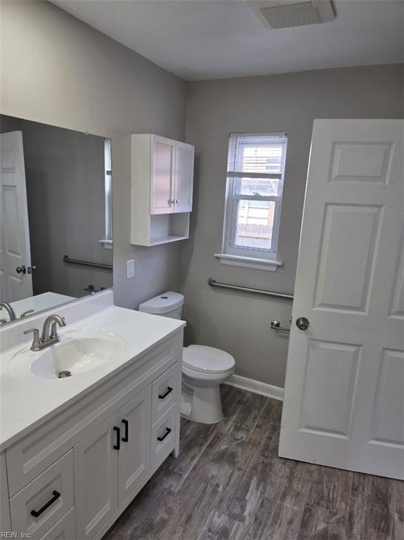 131 Forsythe St Property Photo 21