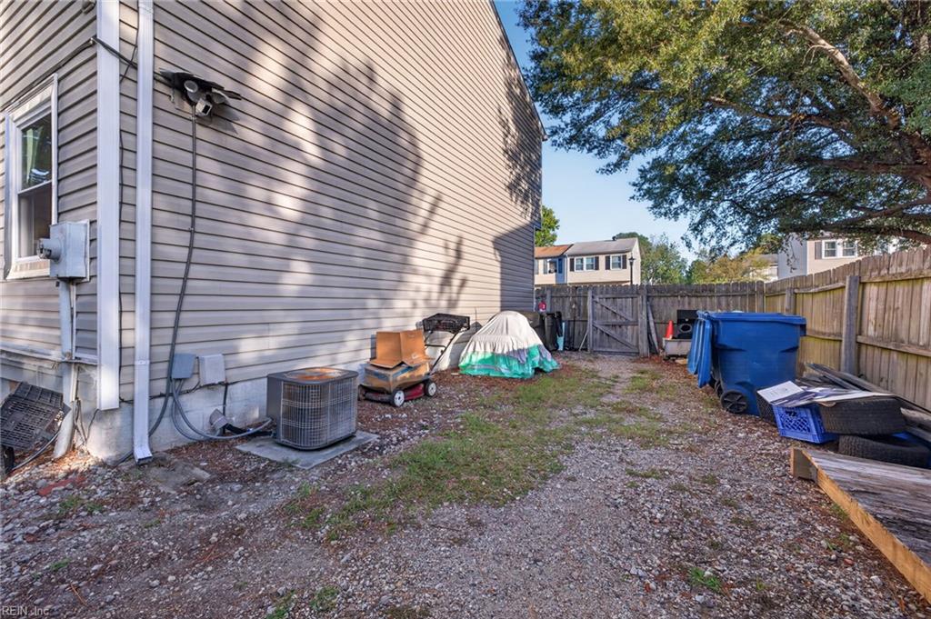 3061 Breslaw Ct Property Photo 22