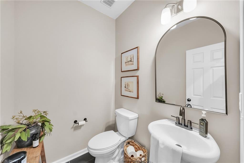 1103 Madison Lynn Way Property Photo 21