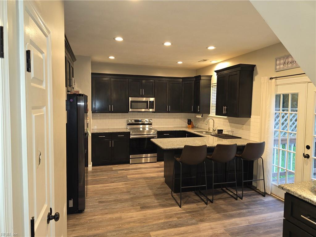 6754 Burbage Lake Cir Property Photo 7