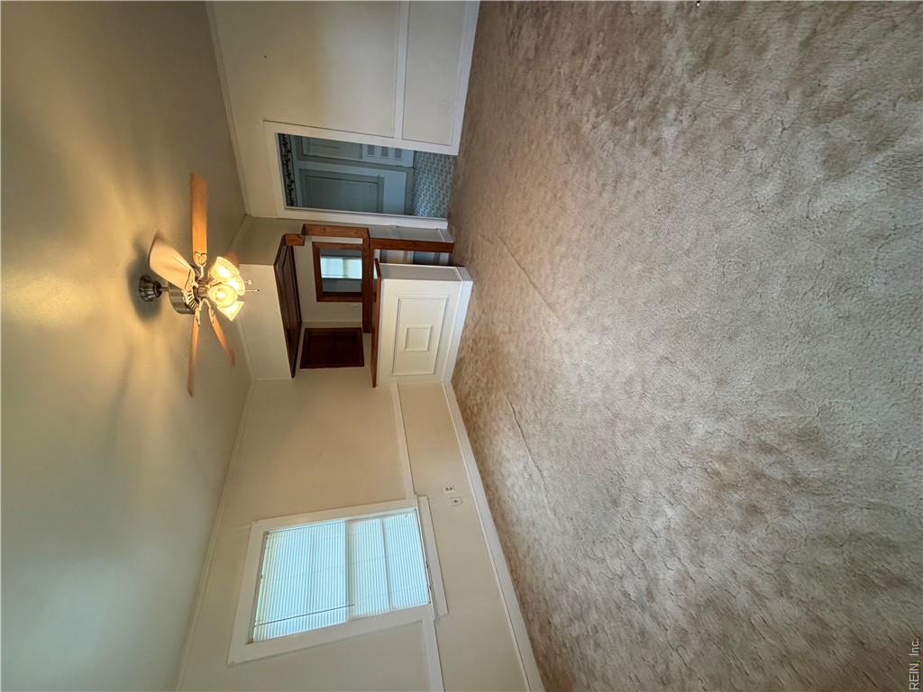 27084 Dogwood Bend Rd Property Photo 2