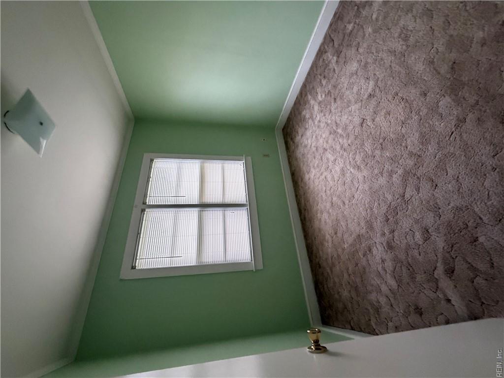 27084 Dogwood Bend Rd Property Photo 11