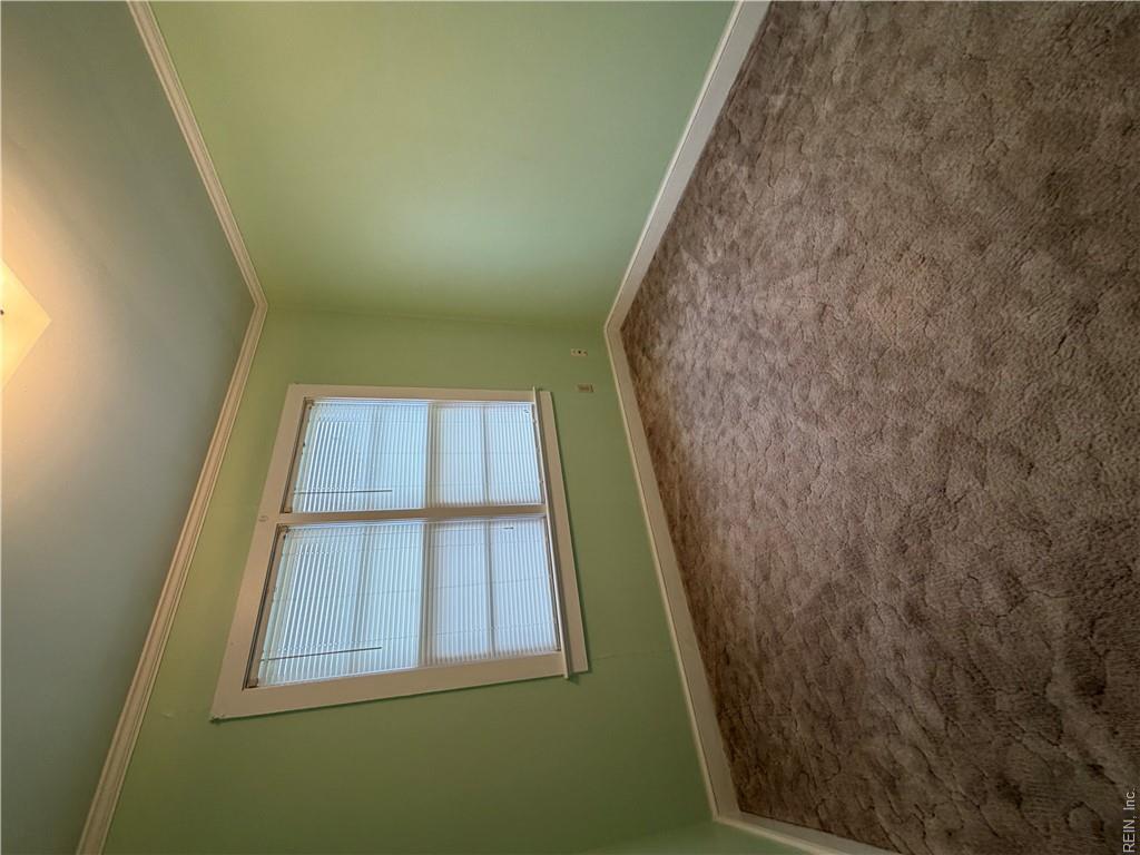 27084 Dogwood Bend Rd Property Photo 12